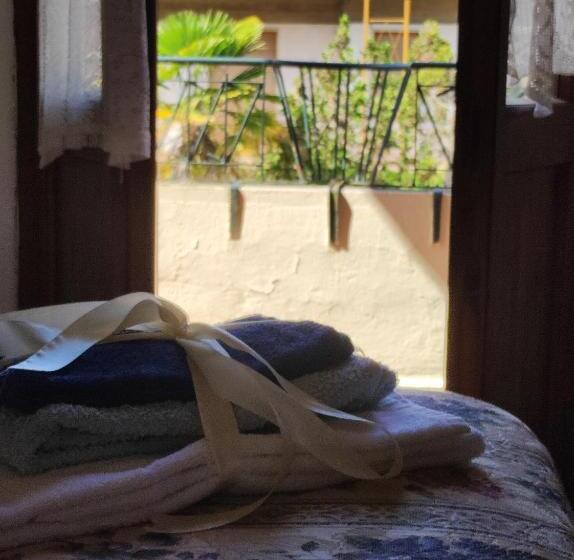 فيلا غرفة نوم واحدة, La Pineta