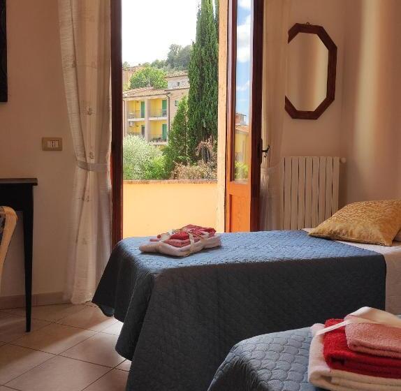 فيلا غرفة نوم واحدة, La Pineta