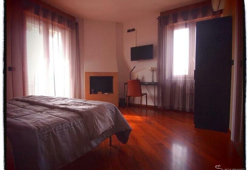 Номер Стандарт с Балконом, B&b Susanna