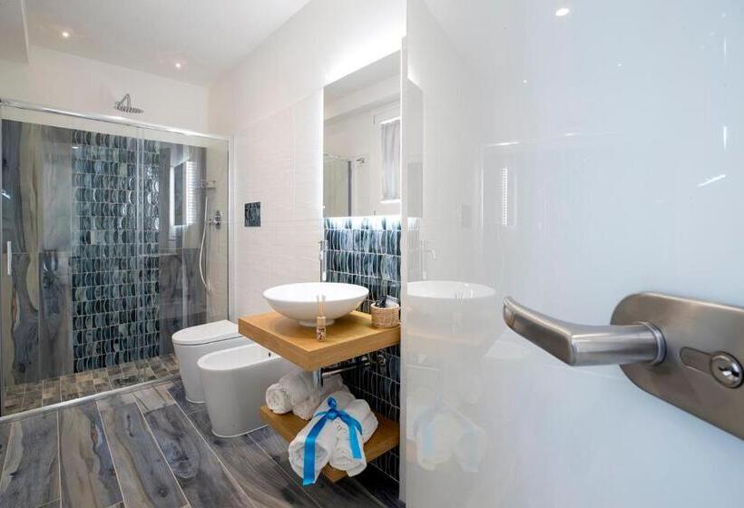 اتاق لوکس چهار تخته, Il Mare Dentro Rooms
