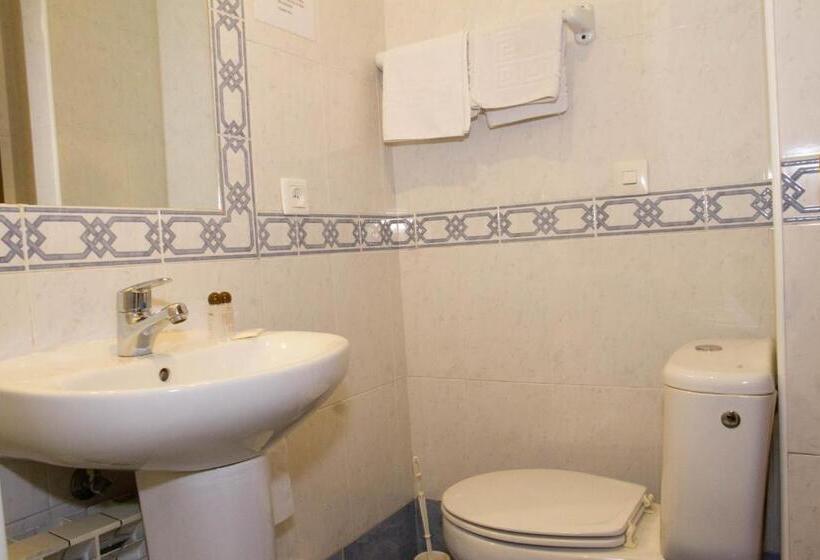 اتاق استاندارد یک نفره, Ab Pension Granada