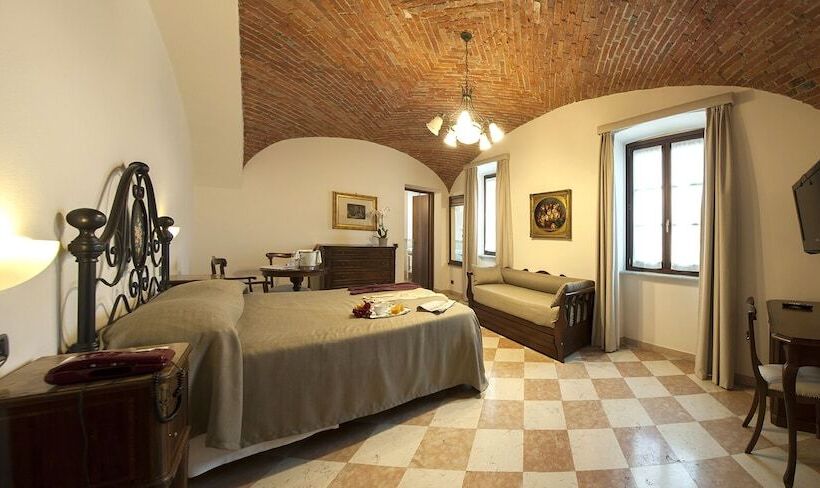 주니어 스위트, Albergo La Corte Albertina