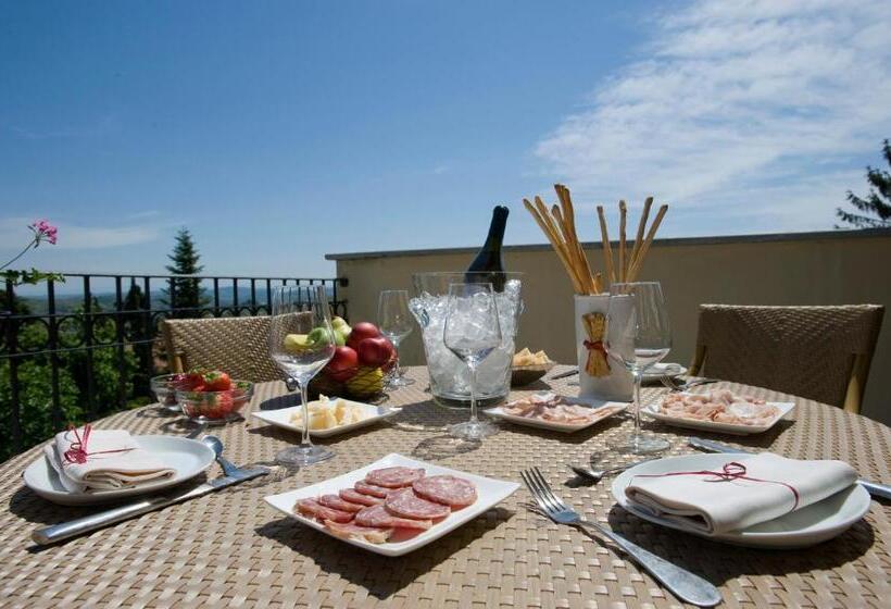 テラス付きジュニアスイート, Albergo Castiglione Langhe