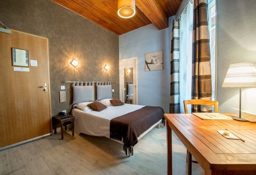 Номер Стандарт, Logis Hôtels   Hôtel Et Restaurant Les Voyageurs