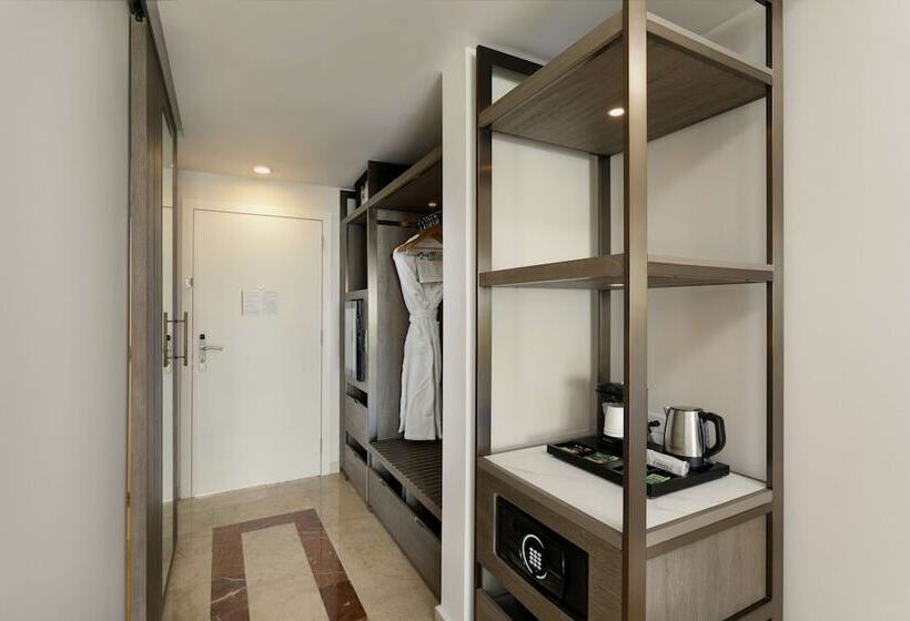 اتاق لوکس با چشم‌انداز باغ, Hyatt Regency Grand Reserve Puerto Rico