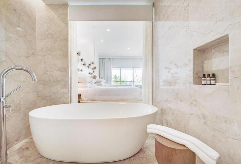 اتاق لوکس با چشم‌انداز دریا, Hyatt Regency Grand Reserve Puerto Rico