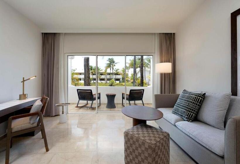 اتاق لوکس با چشم‌انداز باغ, Hyatt Regency Grand Reserve Puerto Rico