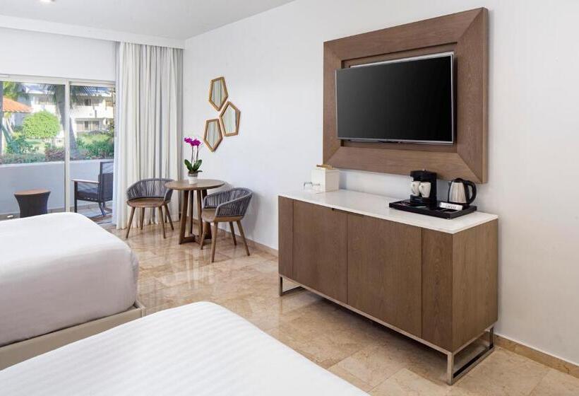 اتاق استاندارد با چشم‌انداز باغ, Hyatt Regency Grand Reserve Puerto Rico