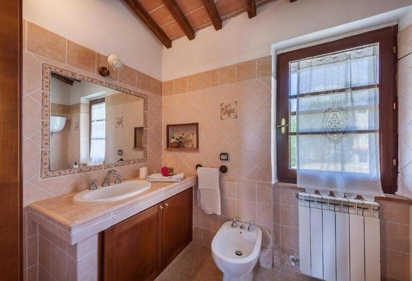 Номер Стандарт, Agriturismo Quercetelli