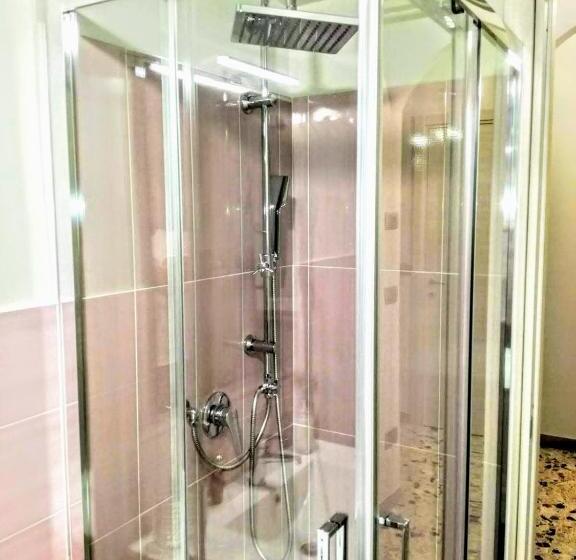 Standard room with outdoor bath, Dimora Prezioso   Affitti Brevi Italia