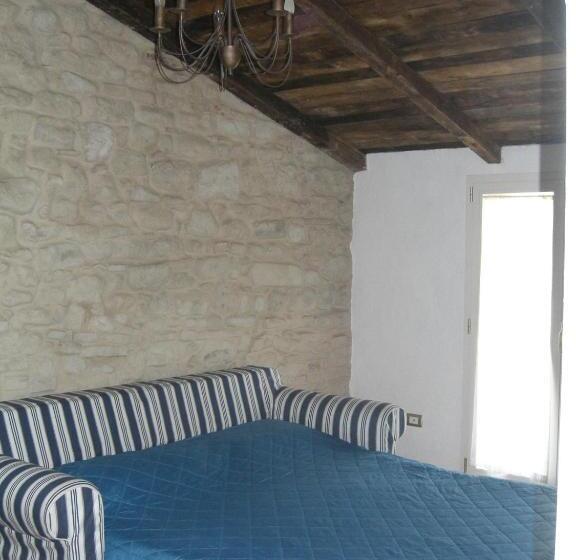 Четырехместный Номер Стандарт, Agriturismo Piccola Raieda