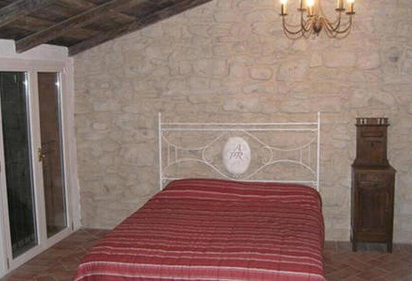 Четырехместный Номер Стандарт, Agriturismo Piccola Raieda