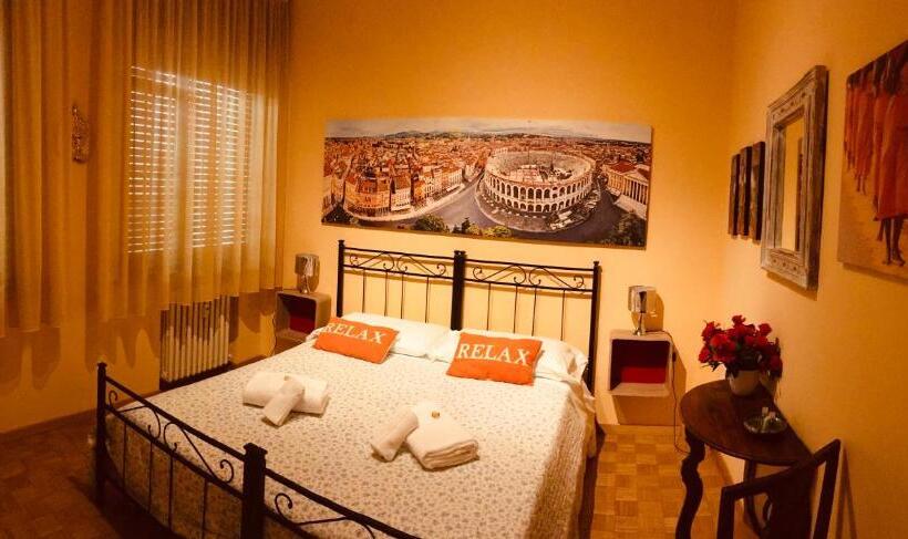 اتاق استاندارد با سرویس بهداشتی مشترک, La Giara Rooms