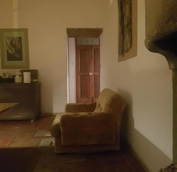 家庭间, La Torre Di Pieve