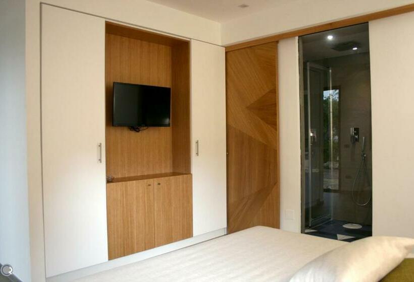اتاق استاندارد با چشم‌انداز دریا, Punta Bianca Suite & Home Experience