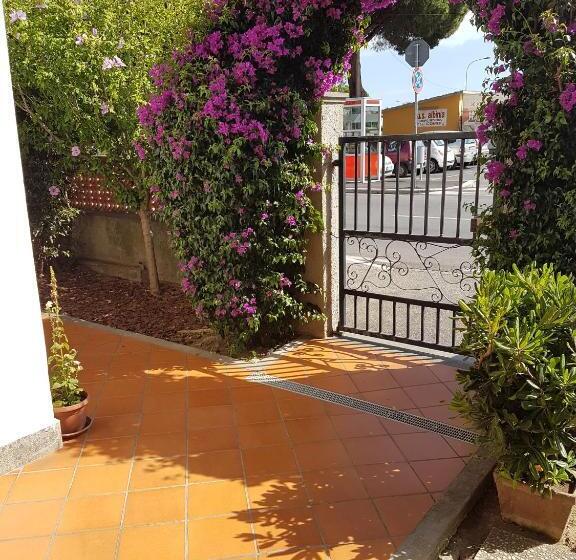 豪华工作室, Villa Lory Albinia