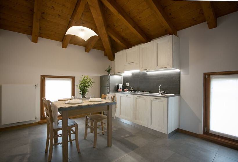 Апартаменты 1 Спальня Вид на Сад, Agriturismo Mestroni