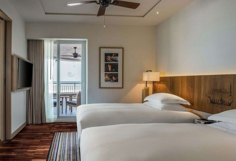 바다 전망 이그제큐티브 스위트, Hilton Hua Hin Resort & Spa