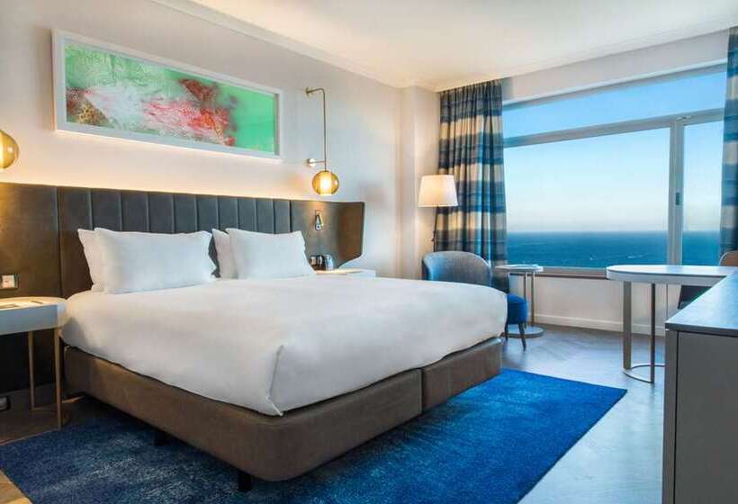 חדר אקזקיוטיב חדר קינג, Hilton Hua Hin Resort & Spa