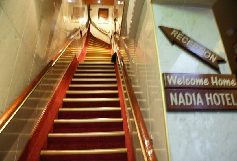 标准间带阳台, Nadia