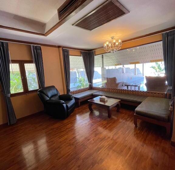 ویلای 1 خوابه با چشم‌انداز دریا, The Aiyapura Koh Chang