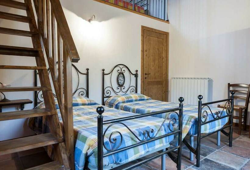 Апартаменты 2 Спальни, Agriturismo La Vecchia Fonte