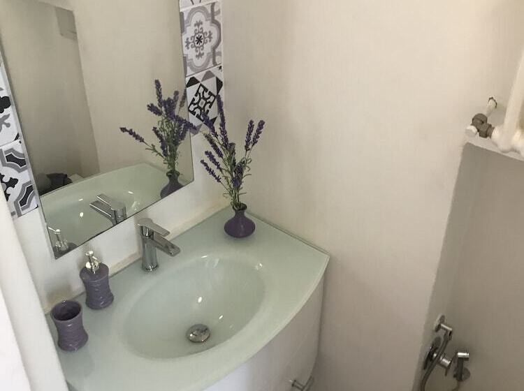 اتاق استاندارد با بالکن, B&b Le Statuine