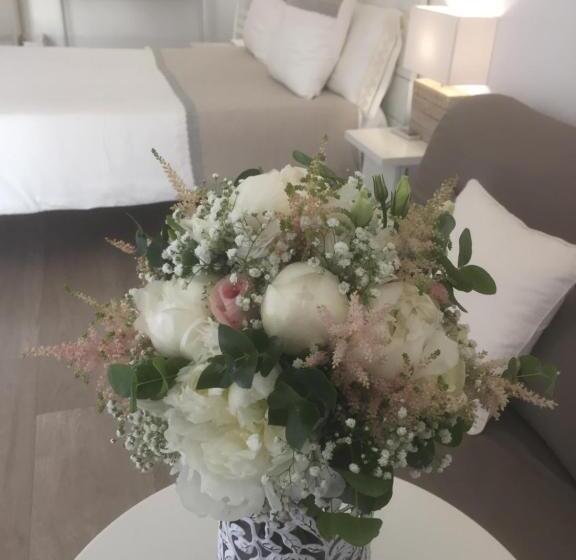 Четырехместный Номер Стандарт Вид на Сад, Femily B&b Bed And Breakfast Di Puglia In   Bari