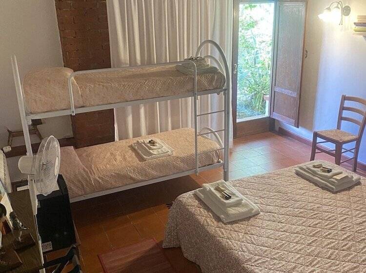 اتاق استاندارد چهار تخته, Agriturismo Bosco Pianetti