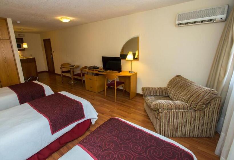 수피리어 트리플 룸, Armon Suites