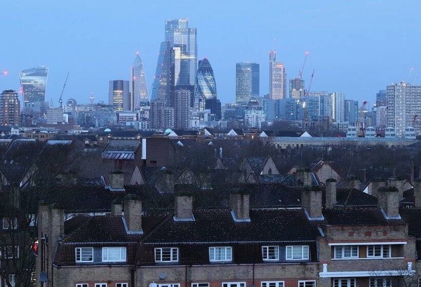 Номер Стандарт, Doubletree By Hilton  London  Docklands Riverside