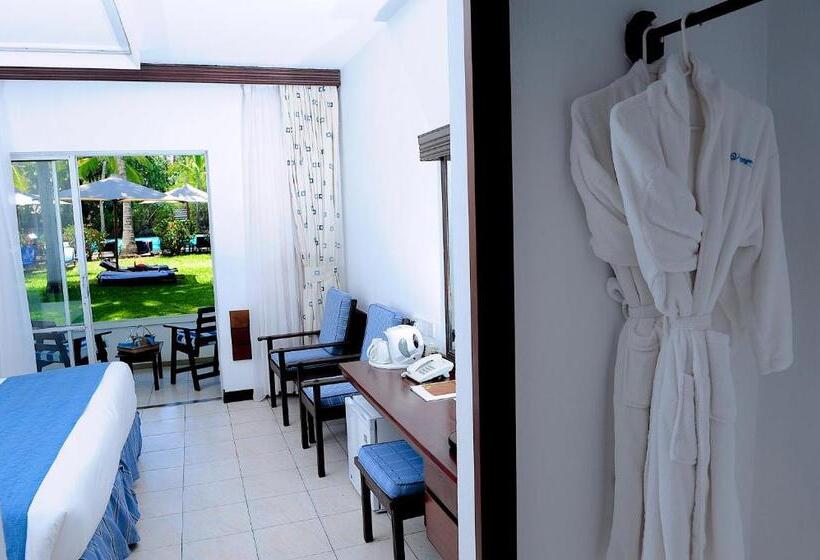 اتاق استاندارد با چشم‌انداز باغ, Voyager Beach Resort