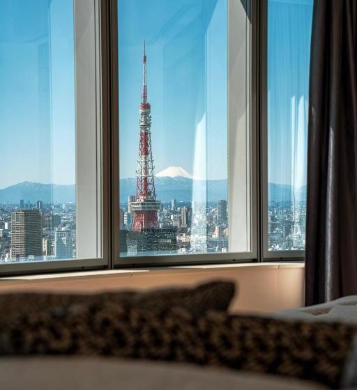 Люкс, Park Hotel Tokyo