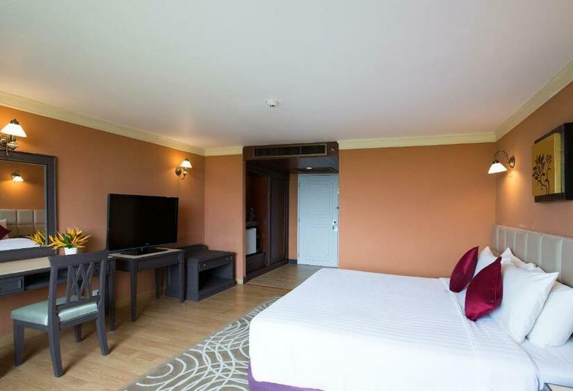 이그제큐티브 룸 킹사이즈 침대, The Imperial Hotel & Convention Centre Phitsanulok