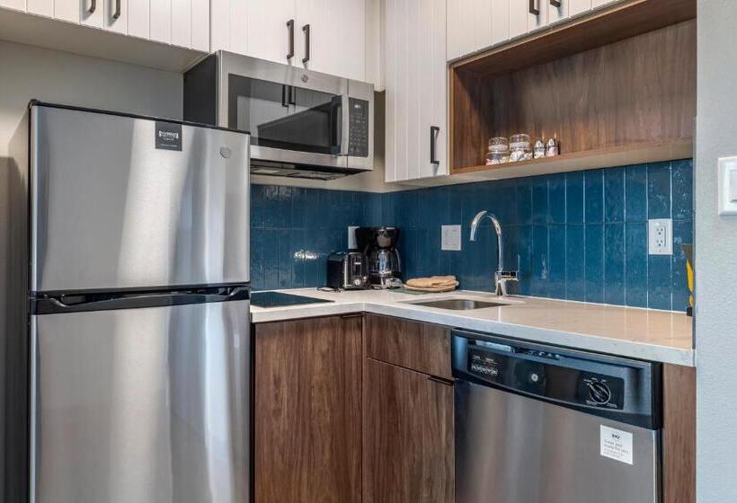 Студия Стандарт, Staybridge Suites Grand Prairie Near Epic Central, An Ihg