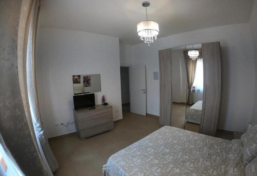 Номер Стандарт, Caserta Royale Apartment