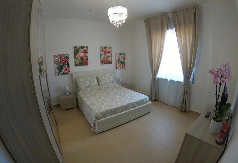 Номер Стандарт, Caserta Royale Apartment