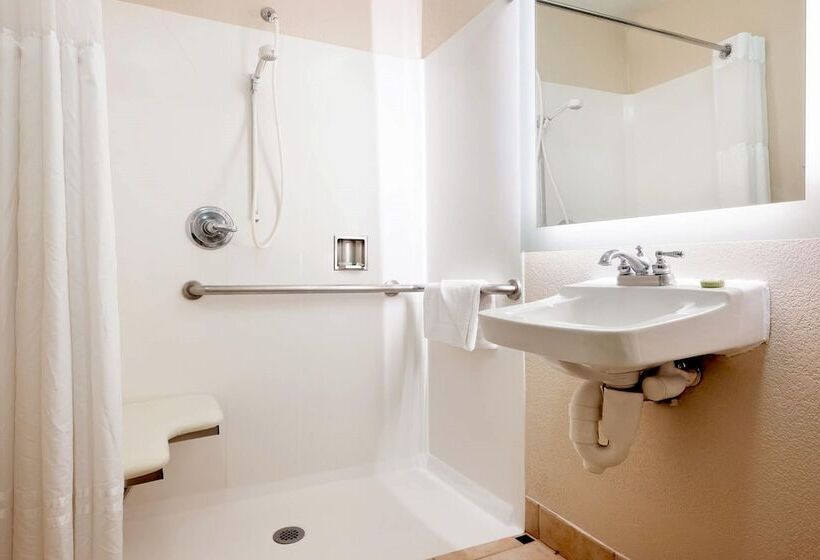 Люкс Адаптированный для Инвалидов, Larkspur Landing Extended Stay Suites Milpitas