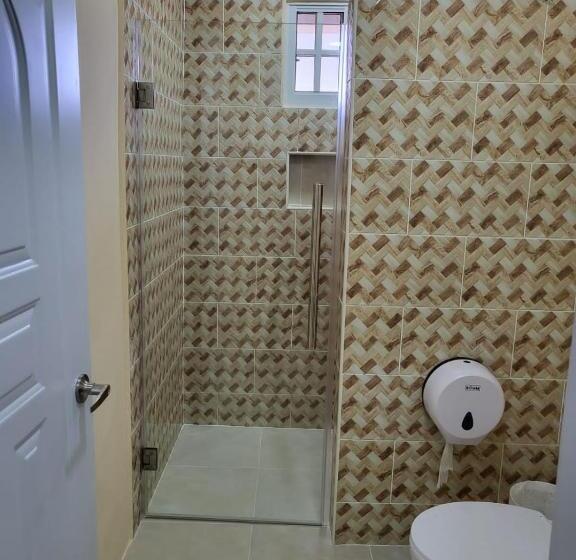 اتاق استاندارد یک نفره, Apartahotel Macadana