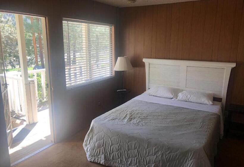 Номер Deluxe, Mountain View Cabins