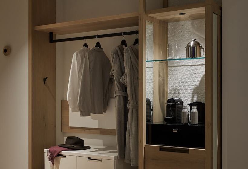 Номер Стандарт Вид на Город, Hyatt Centric Kanazawa