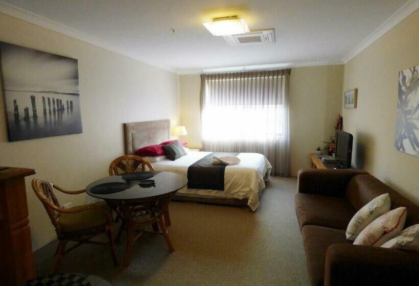 디럭스 룸, Breakwater Short Stay