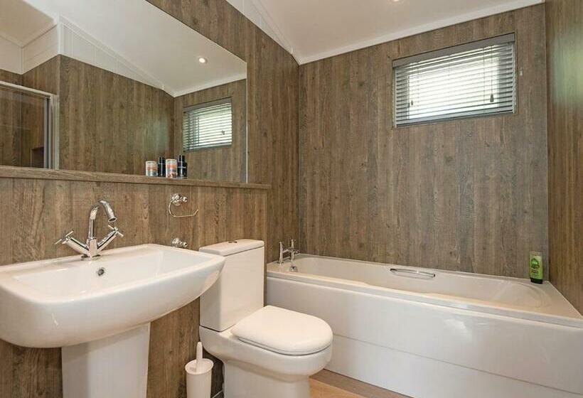 带5个卧室的公寓, Norfolk Woods Resort And Spa