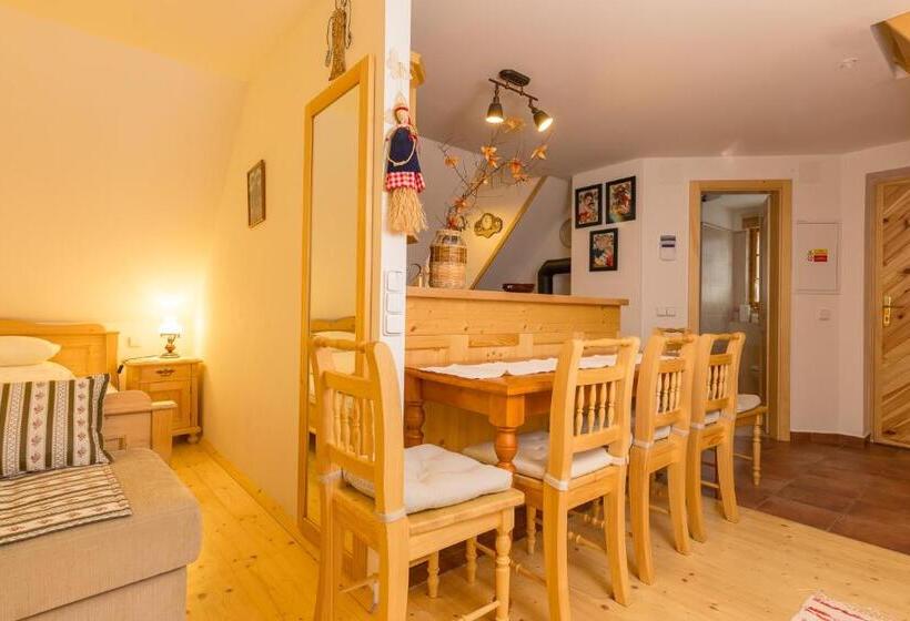 آپارتمان دوبلکس 1 خوابه, Valašské Chalupy Resort