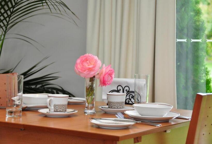 اتاق لوکس, Clifton Gardens Bed & Breakfast   Orange