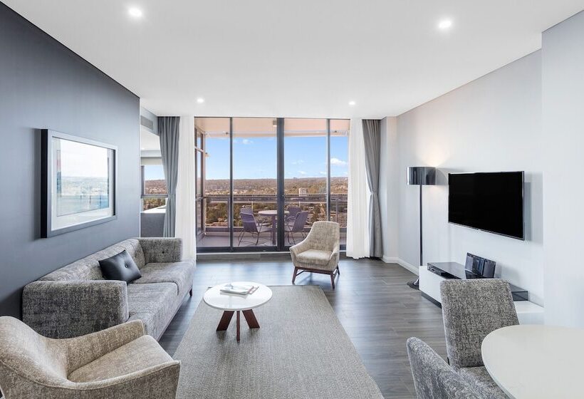 Люкс Deluxe 2 Спальни, Meriton Suites Church Street, Parramatta