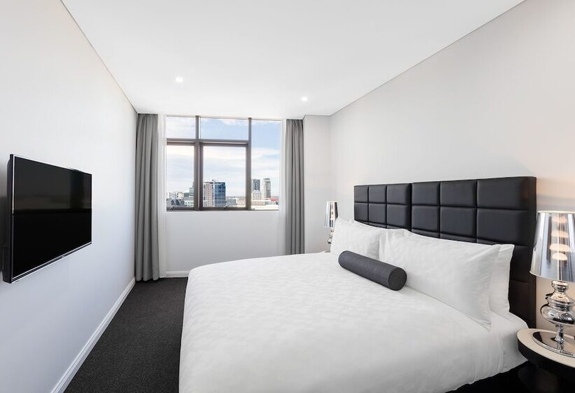Люкс 2 Спальни, Meriton Suites Church Street, Parramatta