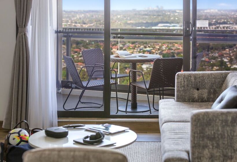 Люкс 3 Спальни, Meriton Suites Church Street, Parramatta