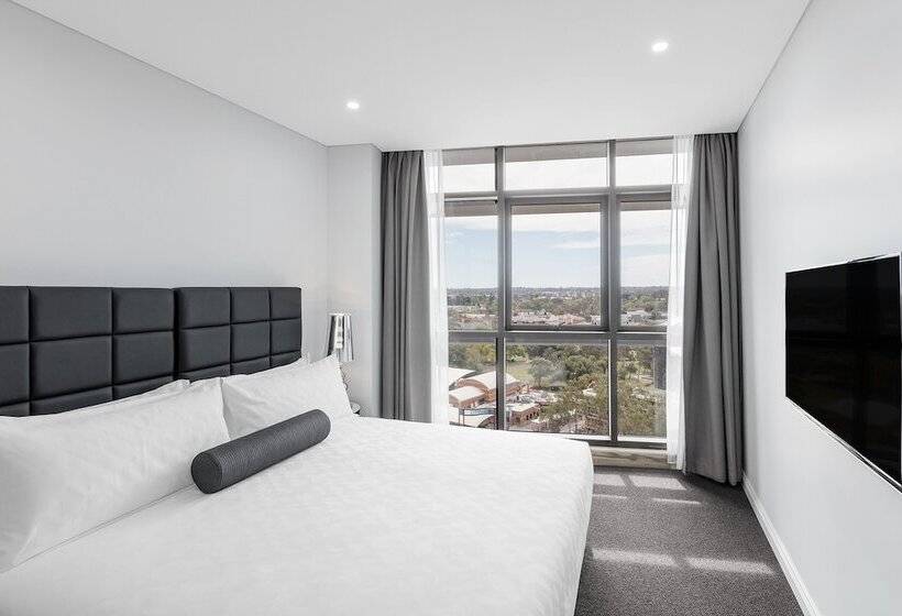Люкс 3 Спальни, Meriton Suites Church Street, Parramatta