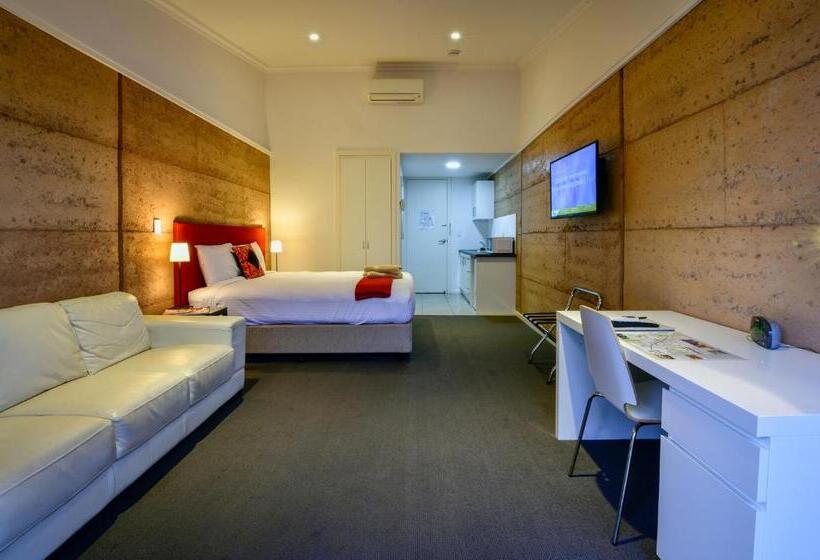 스탠다드 룸 킹사이즈 침대, Crossroads Ecomotel